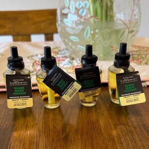 Bath & Body Works White Barn Wallflowers Refills — Waikiki beach coconut - 4 ct